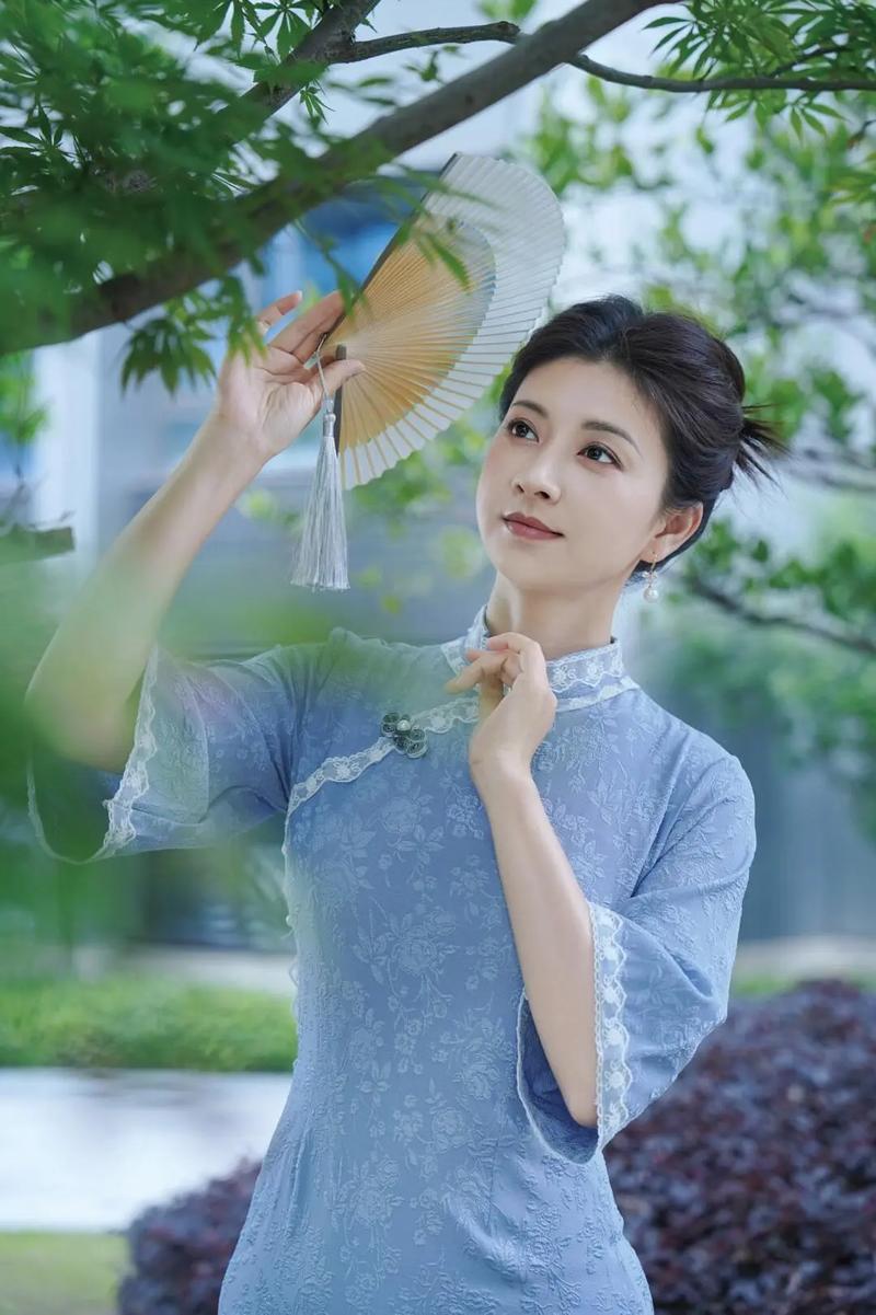 典雅端莊，如蘭綻放 斕曦（沈眉莊）商務(wù)合作邀約